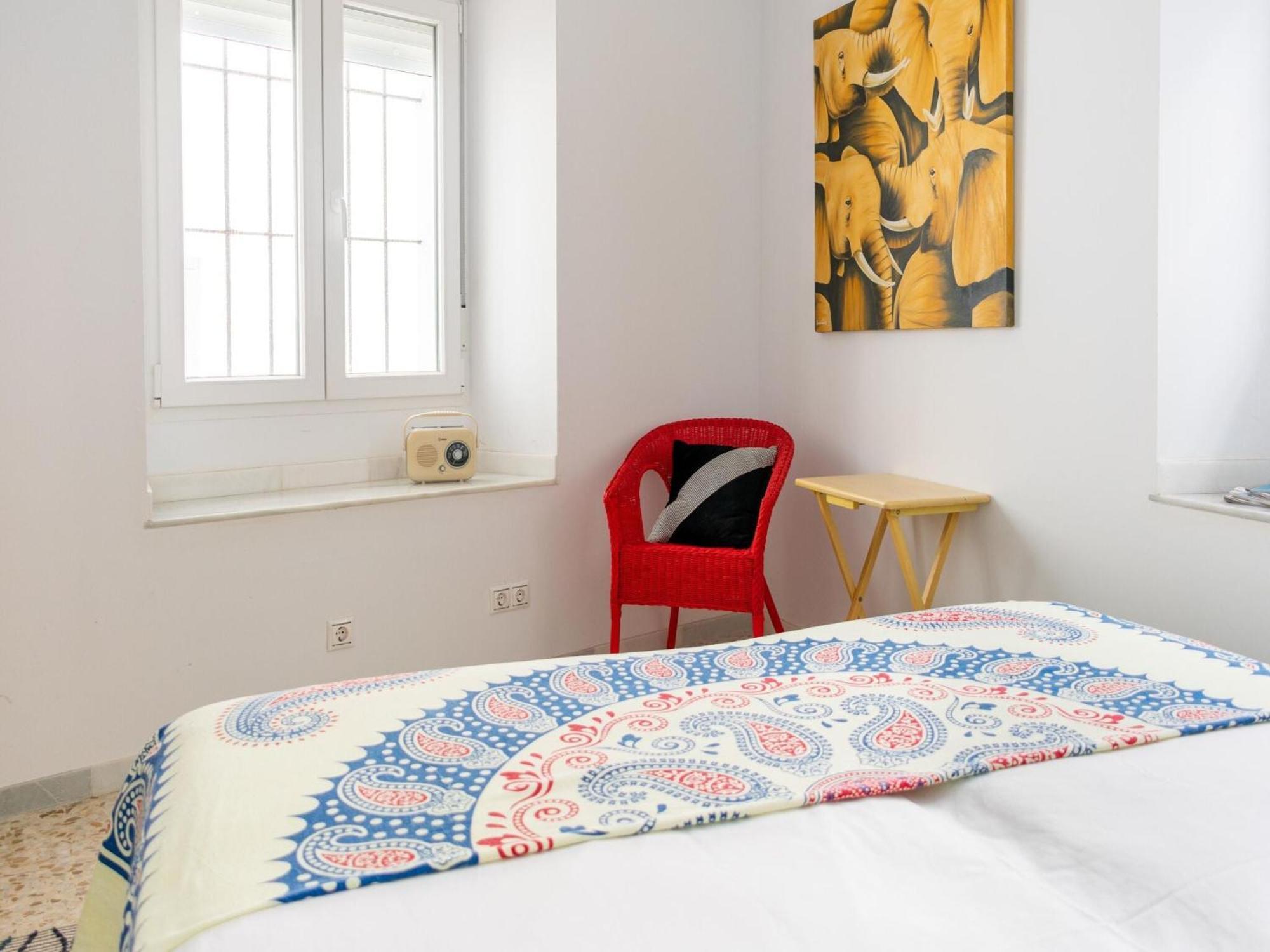Cosy Holiday Home With Sea-View カディス エクステリア 写真