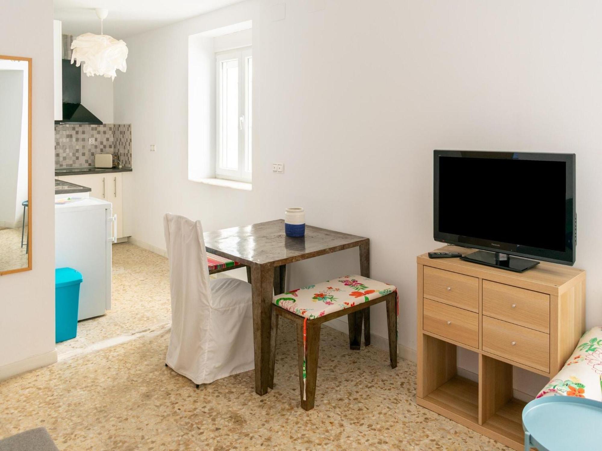 Cosy Holiday Home With Sea-View カディス エクステリア 写真